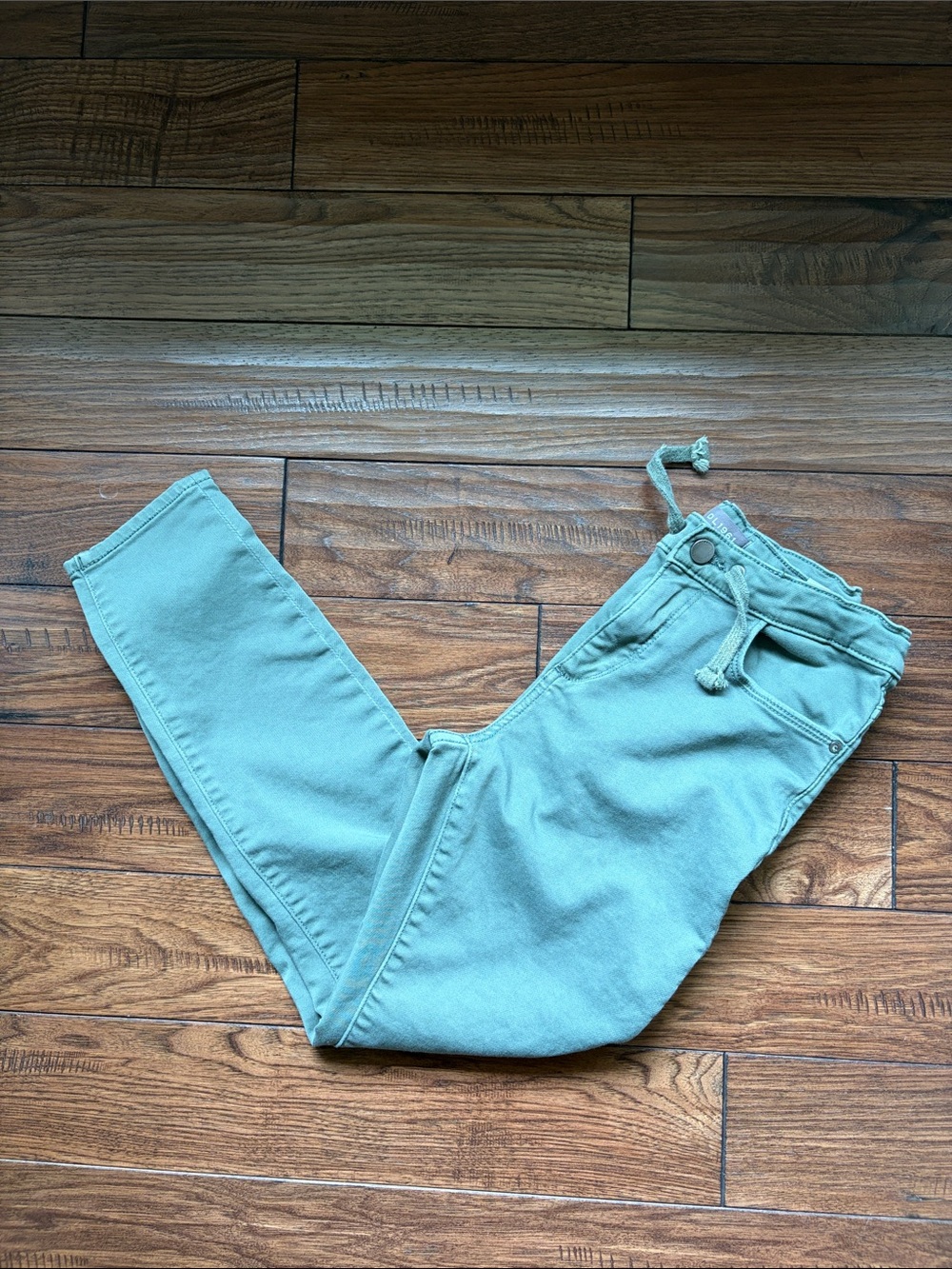 DL1961 William Jogger